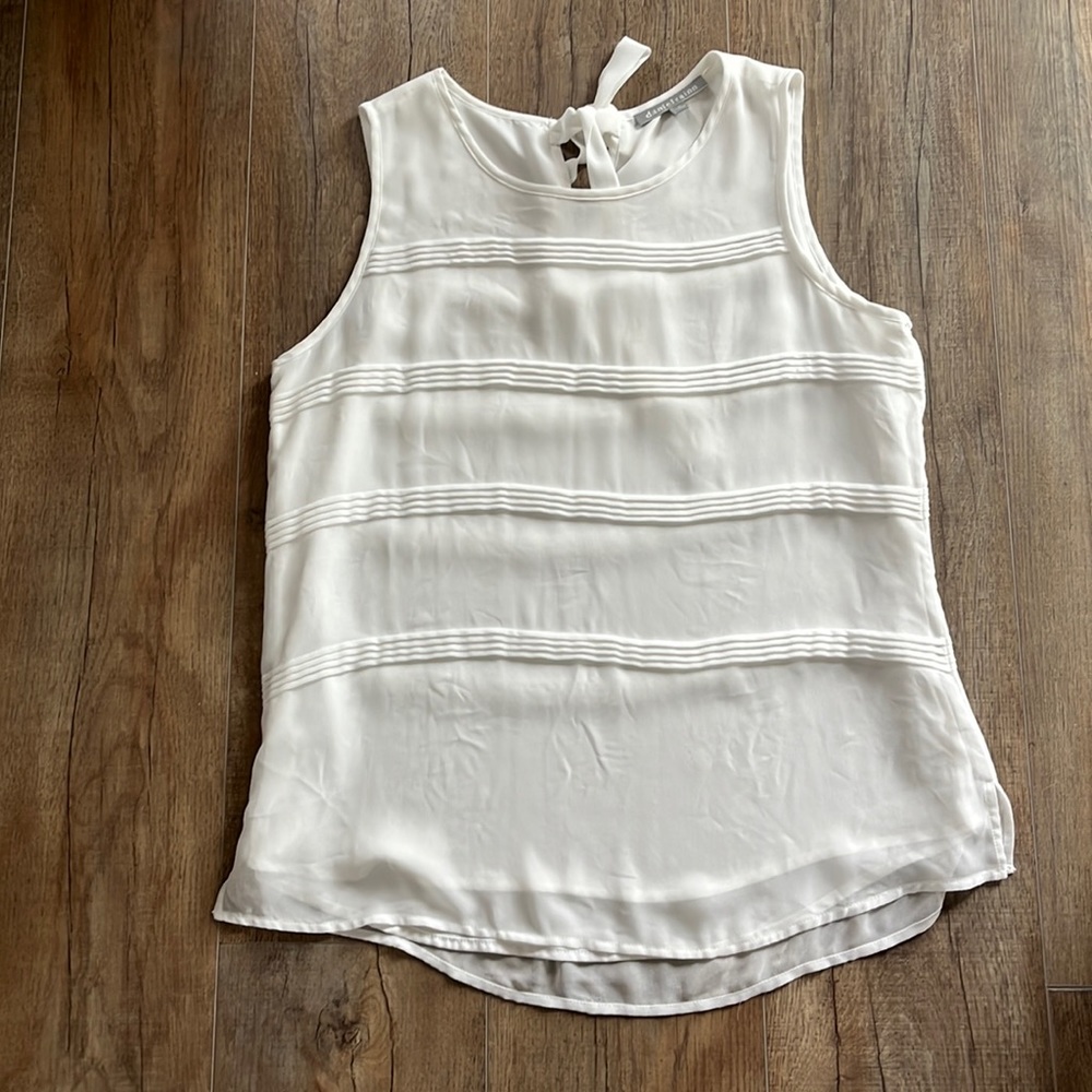Sleeveless Blouse